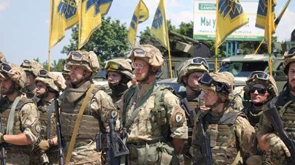 «Отвратительны до невозможности». Канадский обозреватель напомнил о тех, кто служит в «Азове»