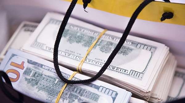 Миллиарды вывозят в чемоданах, переговоры с Россией пытаются сорвать. Итоги 22 марта на Украине