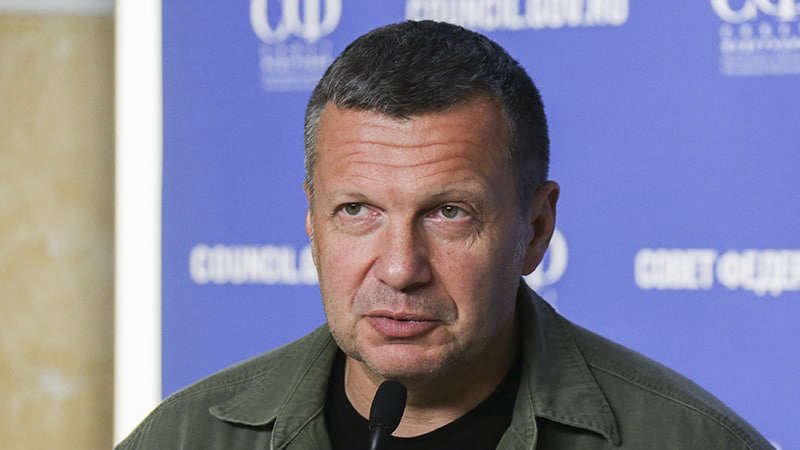 «Топят старушку»: Соловьев заявил о великой американской мести для Европы