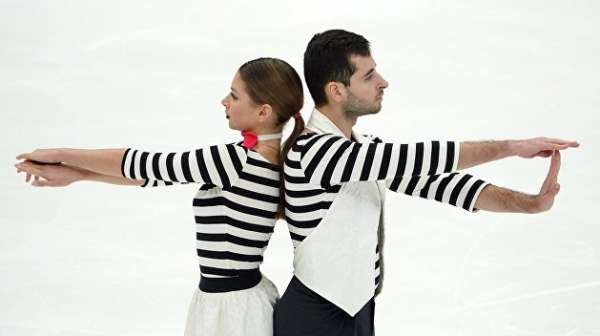 Капитуляция президента-артиста, неожиданный посредник между Москвой и Киевом, украинским спортсменам промыли мозги