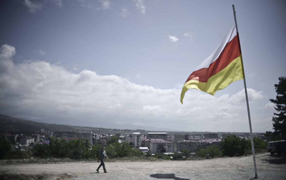 Южная Осетия объявила о цели войти в состав РФ