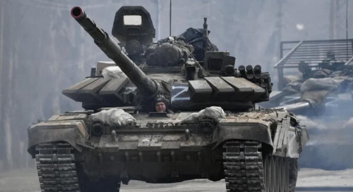 Особая тактика применения танков ВС РФ в Мариуполе восхитила россиян