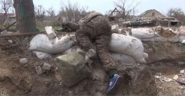 «Зрада»: под Изюмом 1 000 украинских военных попали в окружение — военкор