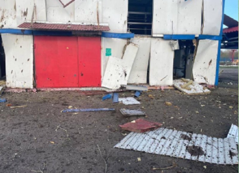 Два снаряда ВСУ упали в поселке Жеча Брянской области