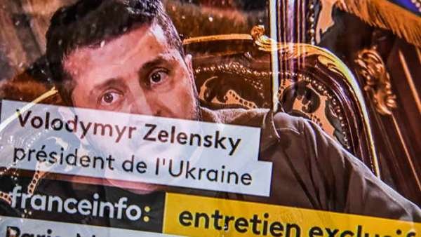 Почему Зеленскому не нужен мирный договор? Есть два варианта