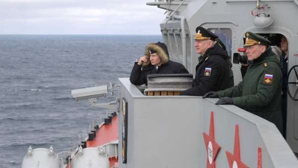 Русский генерал забирает Украину. Офицерам НАТО лучше не мешать