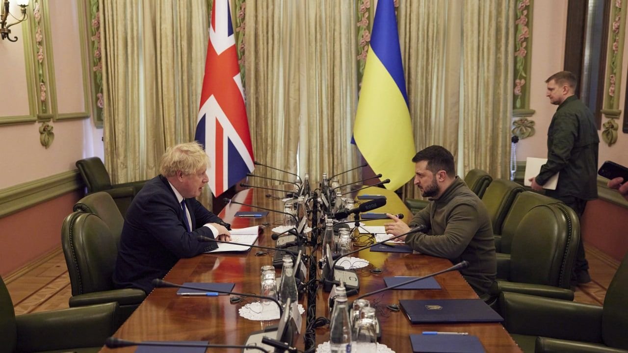 Страны Запада выразили готовность надавить на Киев с целью завершения СВО