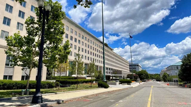 Госдеп прокомментировал информацию о взятии в плен двух граждан США
