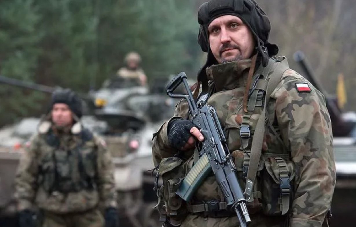 После обмана США поляки втихаря отменили свой «поход на Украину»