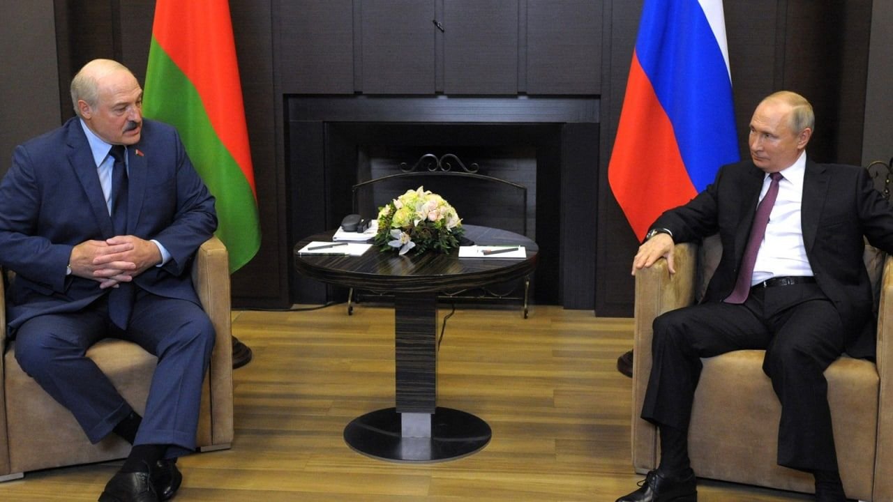 The Hill: одно слово Путина на встрече с Лукашенко вызвало страх у Пентагона