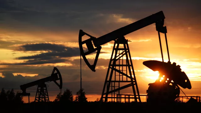 Почему Запад бессилен отсечь российские нефтяные доходы