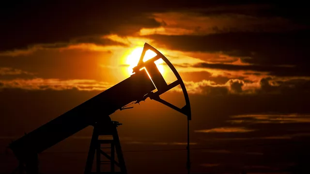 В США предрекли "стратосферные" цены на нефть из-за санкций против России