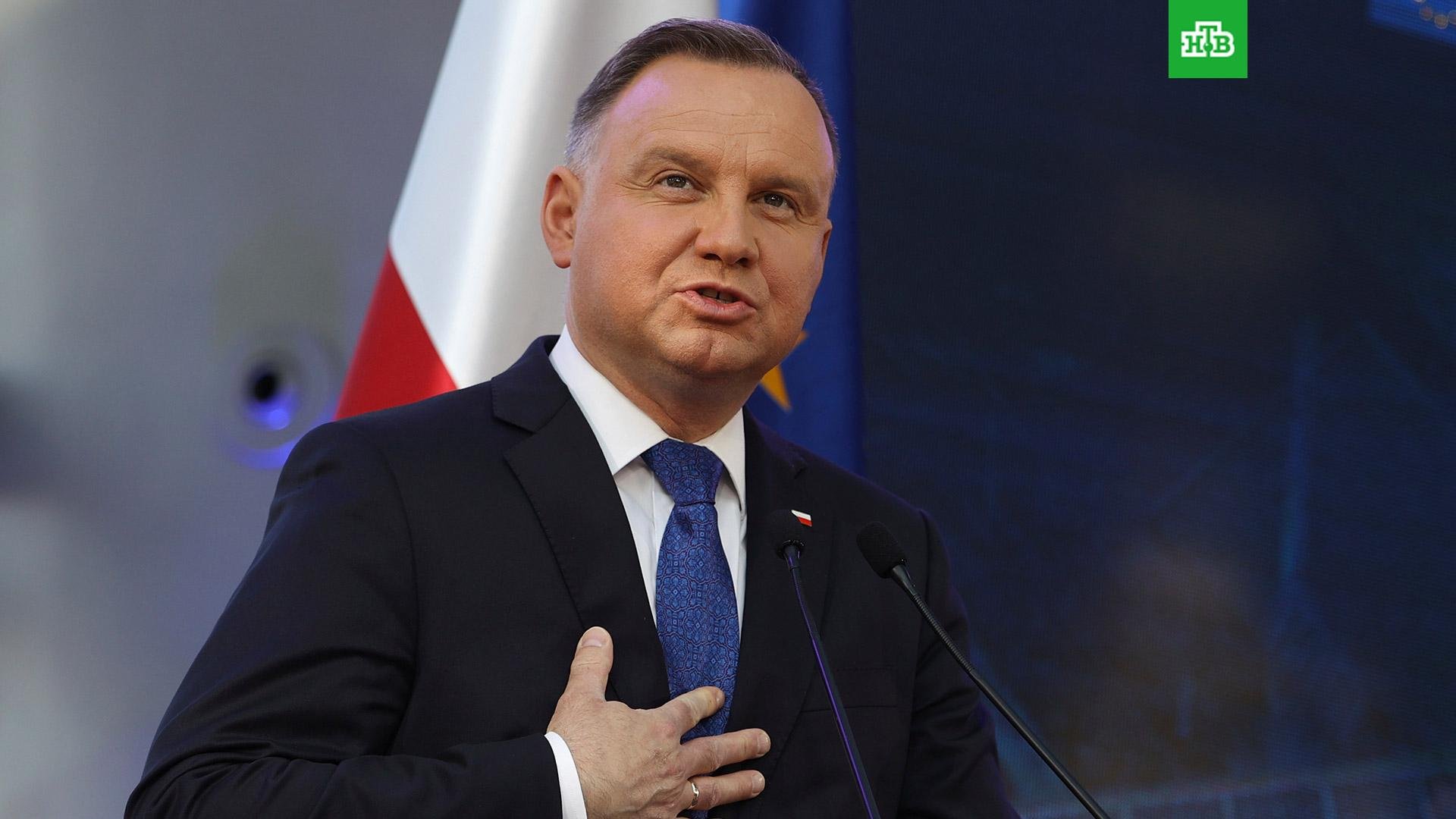 Зеленский одним указом поставил Украину на колени перед Польшей