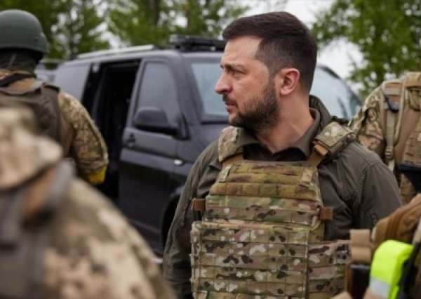 «Комик»? «Бонапарт»? — Кровавые клоуны!