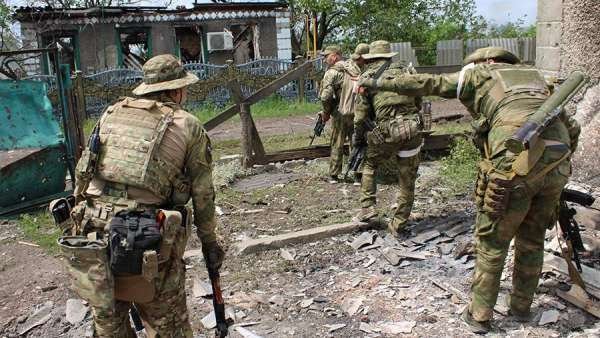 Отряд старшего лейтенанта Тугушева добыл секретные документы украинских боевиков