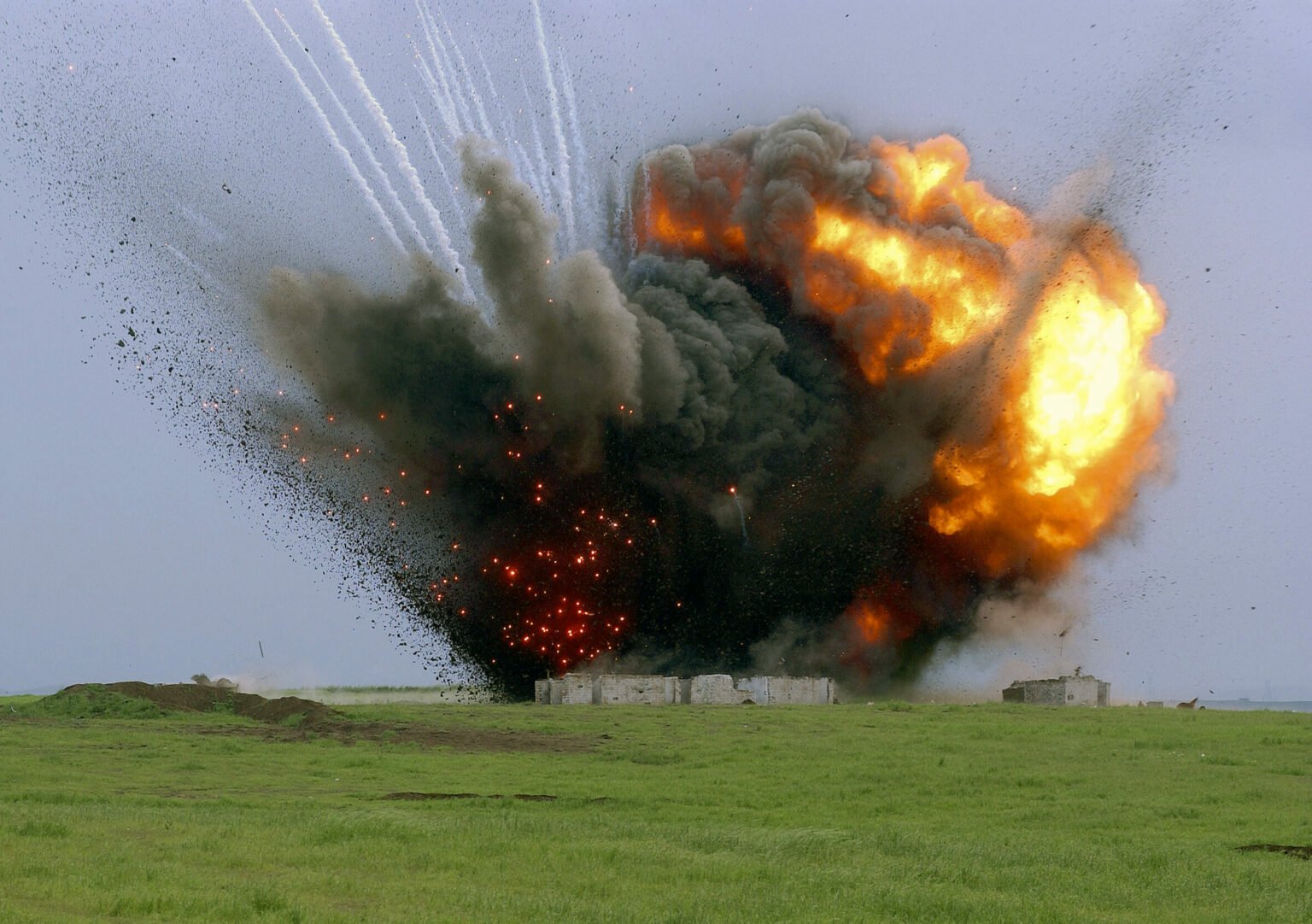 Военкор: первый рубеж обороны ВСУ в Авдеевке взломан