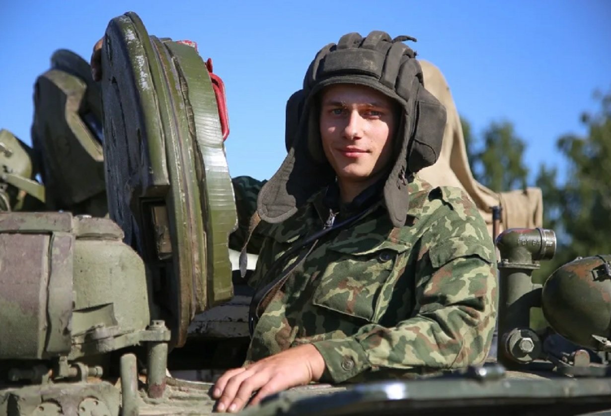 Чтобы закончить СВО, придётся идти до границы с НАТО – Сивков