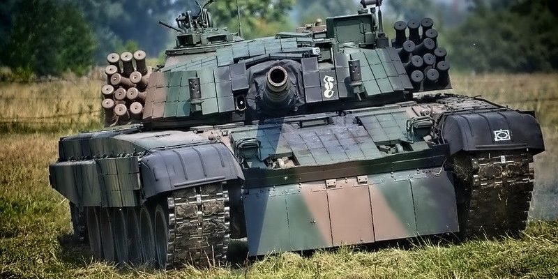 Польша снимает танки с Калининградского направления и отправляет их на Украину