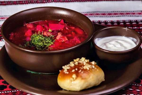 За что боролись? «Украинский борщ» украинцам не по карману