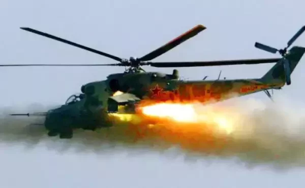 Вертолет ВВС России атаковал террористов, тренирующихся на американской базе в Эт-Танфе