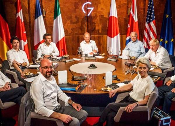 Переживет ли идея «Запада» испытание российско-украинской войной