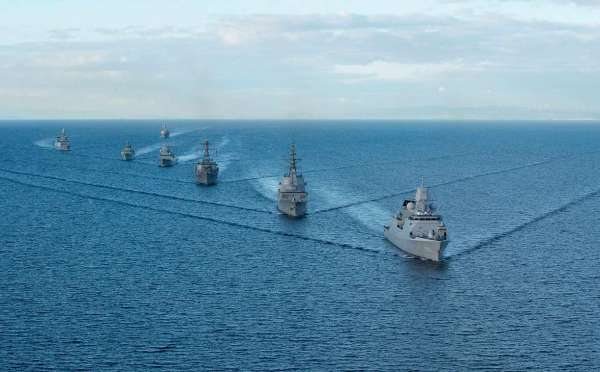 Корабли США вошли в Тайваньский пролив: китайская армия приведена в боевую готовность