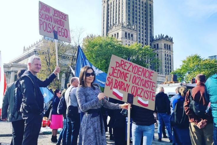 «Здесь Польша, а не Укрополь!» – в Варшаве митинговали против «украинизации»