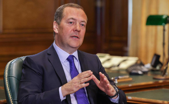 Медведев заявил, что из-за позиции Киева всем будет «очень-очень плохо»