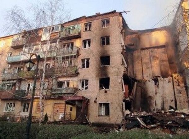 Артемовск: Нет света, тепла, воды и газа. Но есть угроза «новой Бучи»