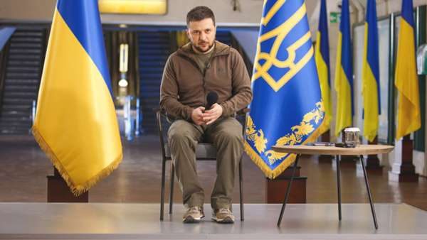 Зеленский понял, что ему не избежать роли сакральной жертвы