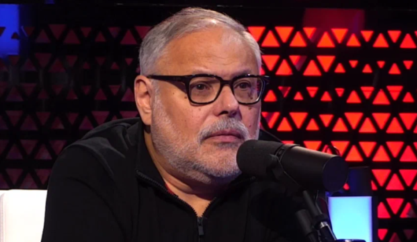 «Вот теперь началось»: Хазин объяснил, почему Путин избегал быстрой победы на Украине