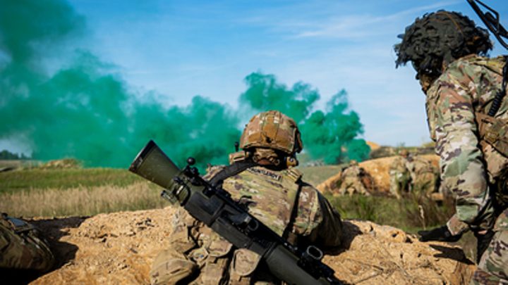 ВСУ пытаются взять русских "с наскока" на передовой. Дальше плен или смерть