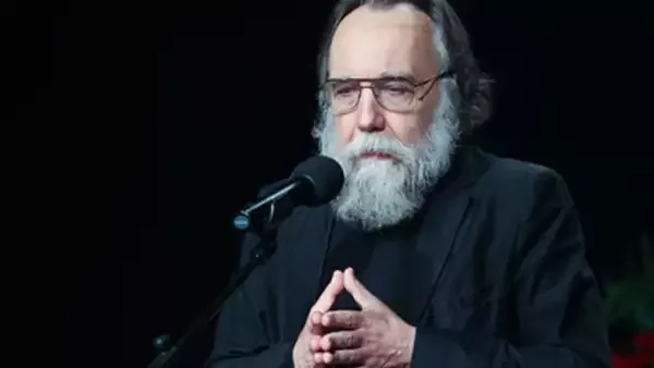 Дугин: "Спящие" уничтожают Россию по заказу спецслужб