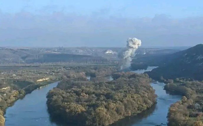 Украинские ПВО ударили по Молдове