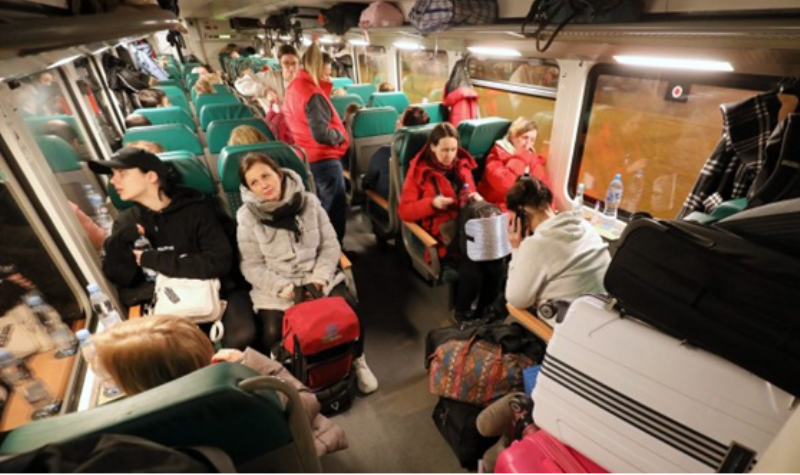 Новая волна украинских беженцев накатывает на измученную Болгарию. Недовольство нарастает