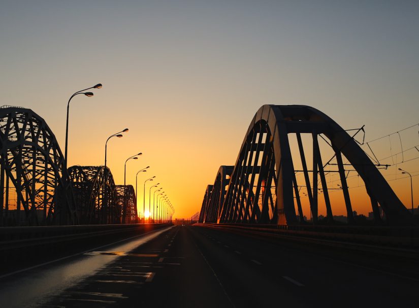 Мосты и "Хаймарсы"