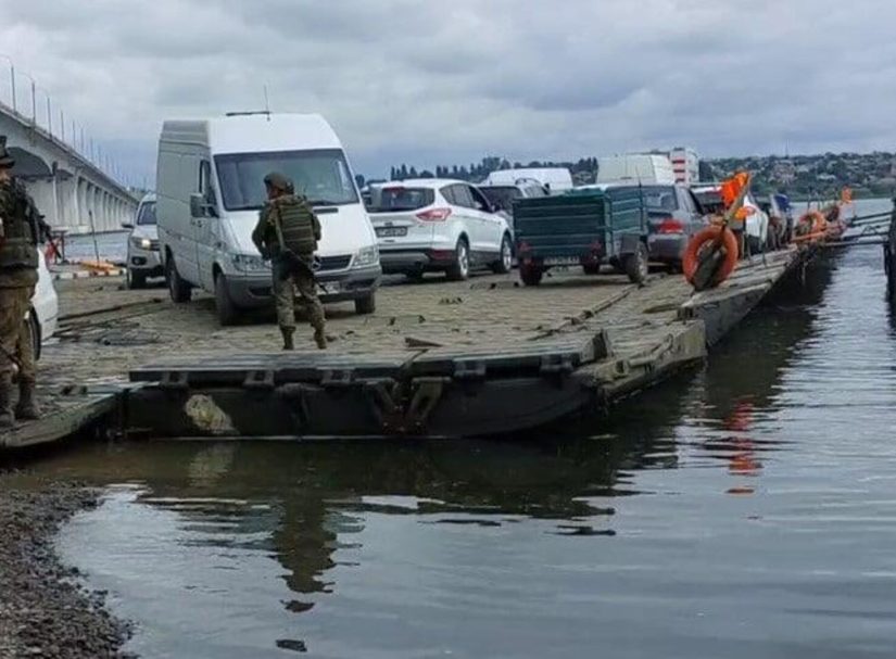 Власти Херсона: Мирным жителям необходимо срочно покинуть город