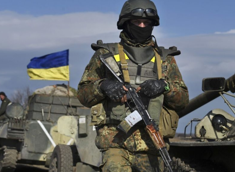 Киев проспал: атака на Херсон спалит последние резервы ВСУ