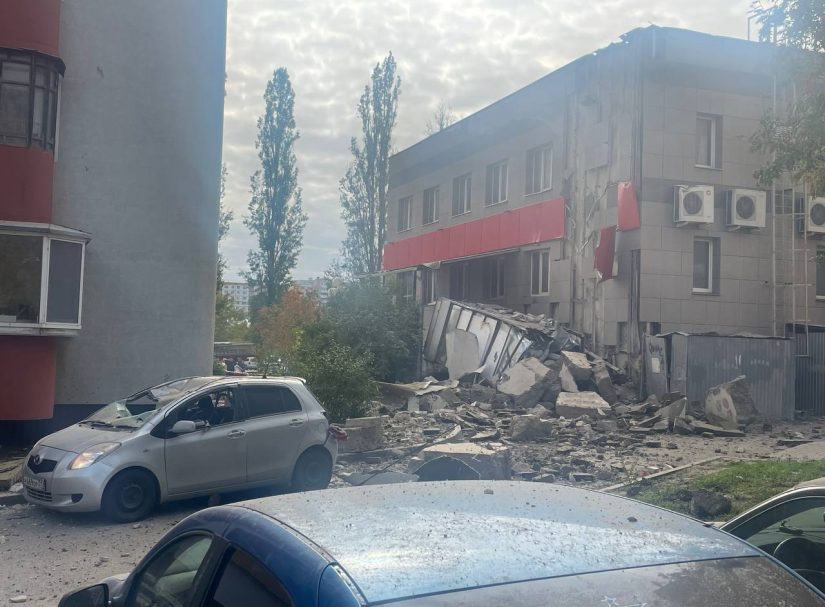 В Белгородской области после обстрела ВСУ повреждены жилой дом и школа