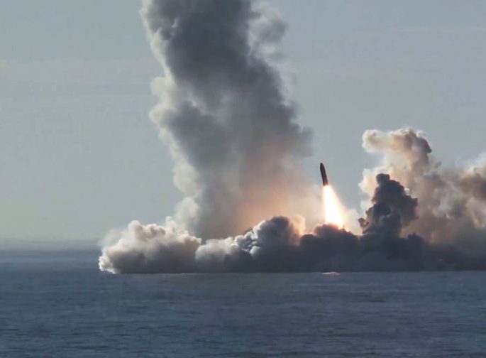 В Кремле рассказали об учениях стратегических сил ядерного сдерживания