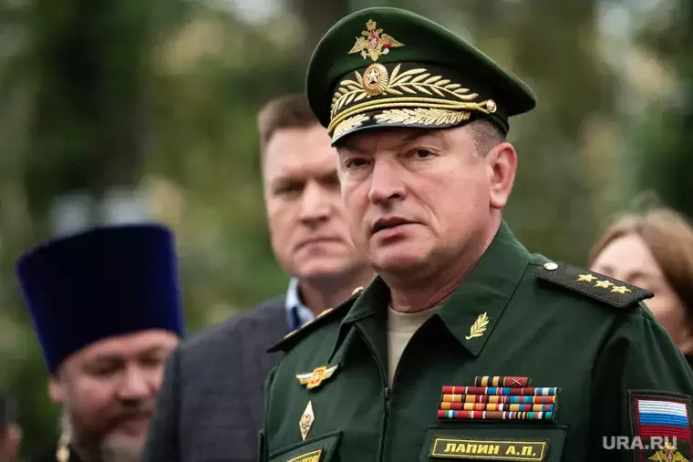 Генерал Лапин, проваливший Лиманскую операцию, идет на новую должность