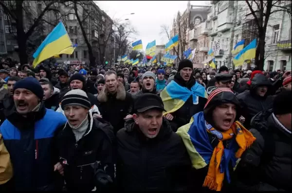 Мовнюк расправил плечи