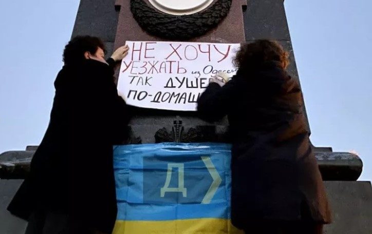 Одесса: «Гэть, советские ублюдки!» — Пушкин, Александр II, Красная армия и… светофоры