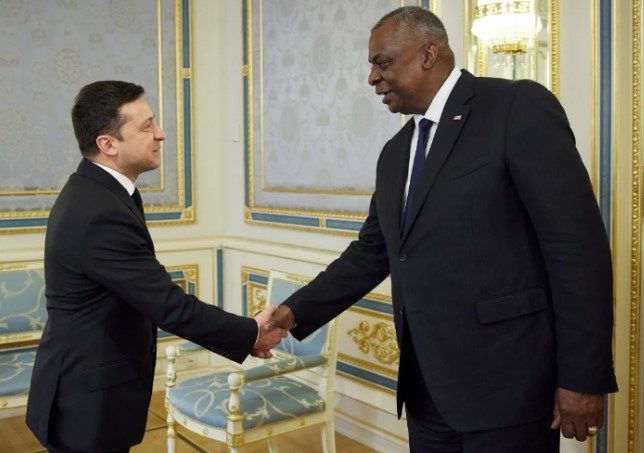 Министр обороны США: Мы видим успехи ВСУ, надо поддержать этот кураж