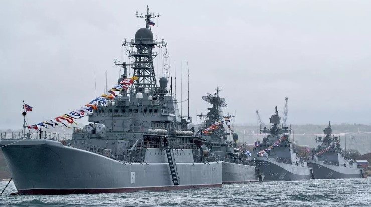 Украина прощупывает оборону Севастополя перед ударом, – советник главы ДНР