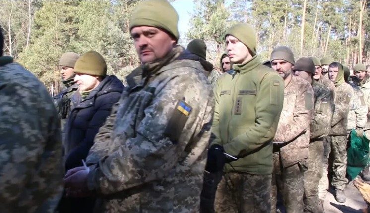 «Мародёрили, вымогали. Лучше в тюрьму, чем назад воевать» – пленный ВСУ