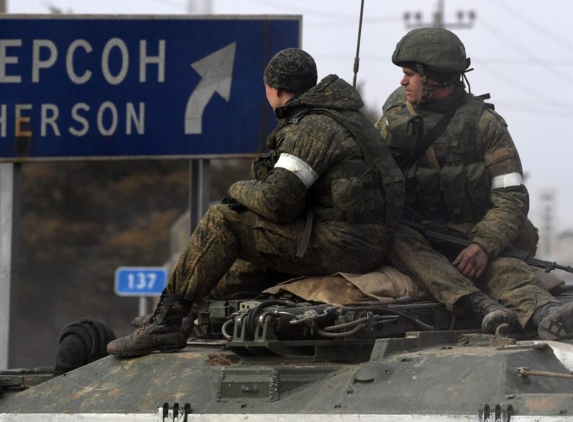 Что уже можно сказать про сложную операцию с выводом войск из Херсона