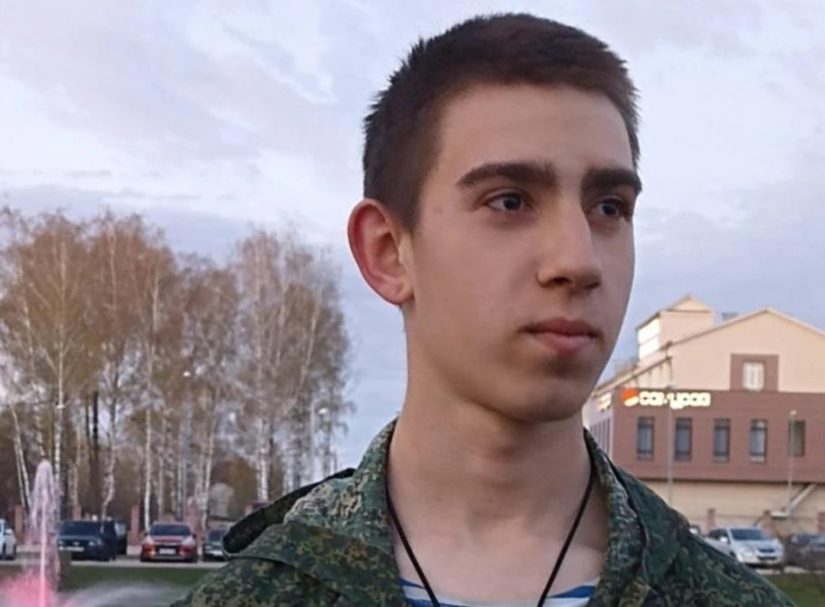 Еще один российский солдат рассказал, как успел выбросить сброшенную дроном ВСУ гранату