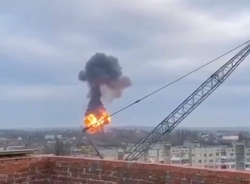 В Киеве и крупных городах Украины гремят взрывы