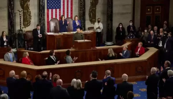 Весь мир с ними!